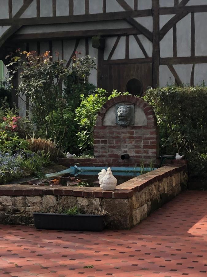 Bed and Breakfast La Boheme Francastel Exterior foto